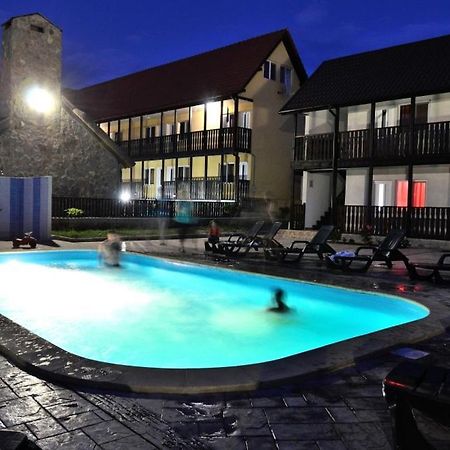 Pensiunea Miasor Hotell Murighiol Exteriör bild