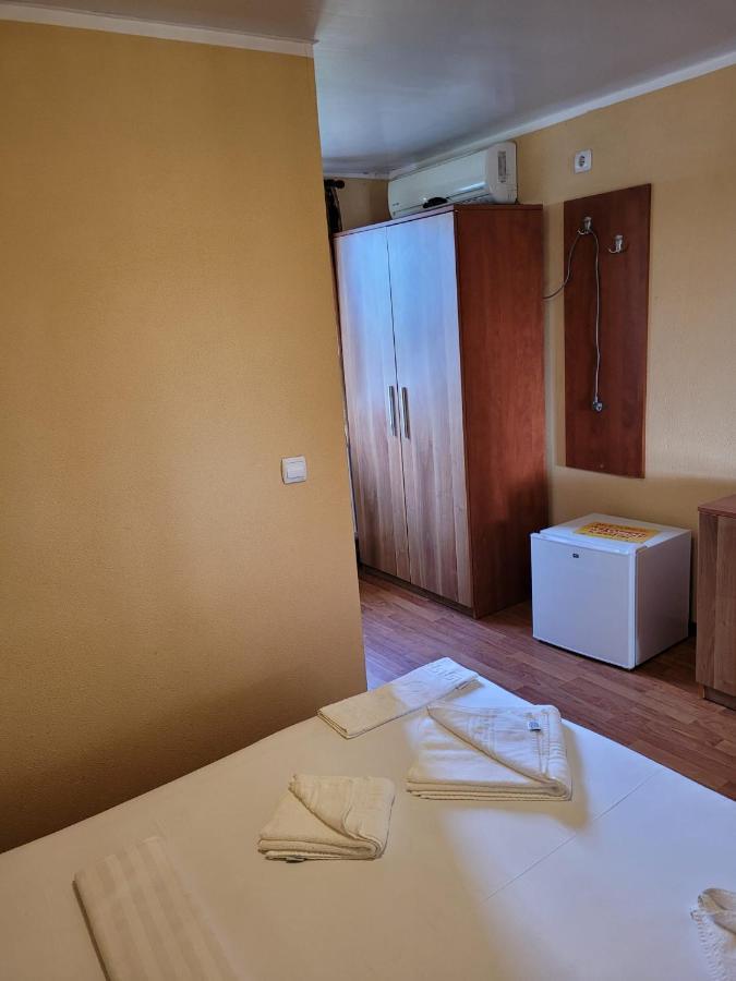 Pensiunea Miasor Hotell Murighiol Exteriör bild