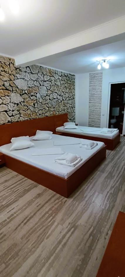 Pensiunea Miasor Hotell Murighiol Exteriör bild